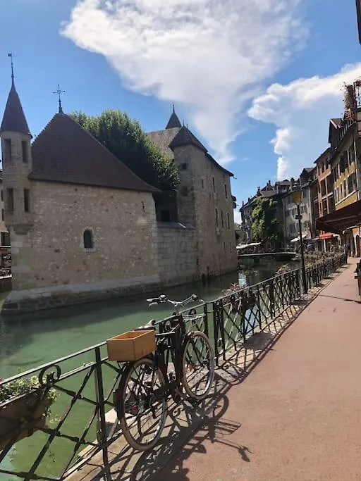 Appartement Proche Centre Ville Avec Parking Gratuit Annecy 0*,