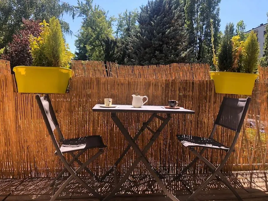 Appartement Proche Centre Ville Avec Parking Gratuit Annecy France