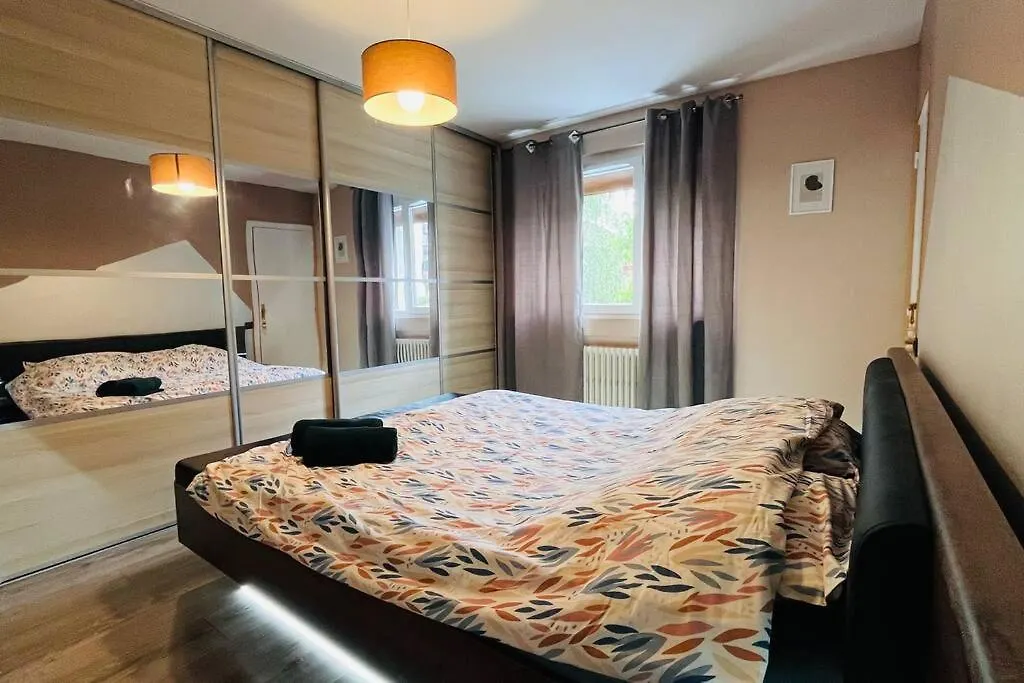 Appartement Proche Centre Ville Avec Parking Gratuit Annecy France
